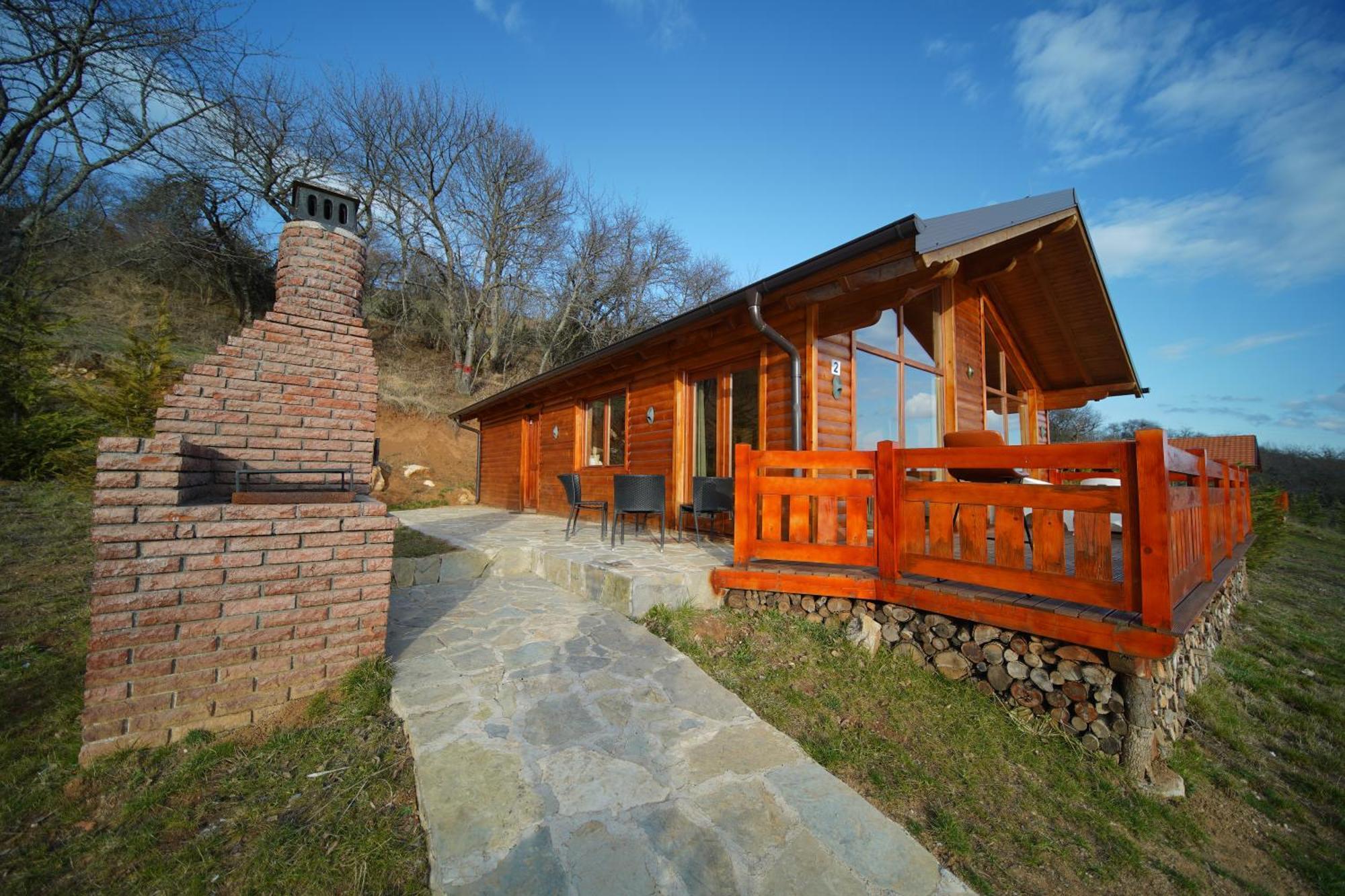 Bioland Villa'S Novoberdo Eksteriør bilde